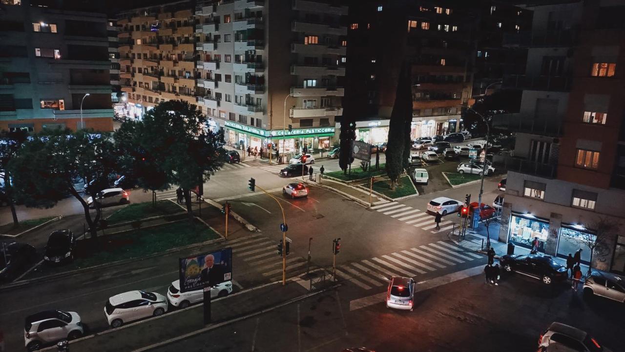 Appartamento Casa Mia Metro A NUOVO Roma Esterno foto