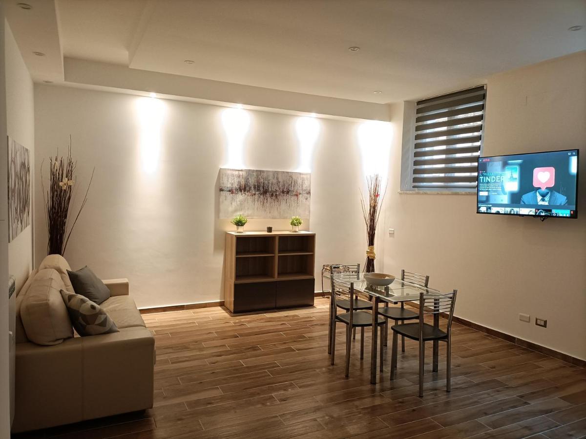Appartamento Casa Mia Metro A NUOVO Roma Esterno foto